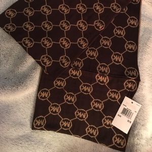 Michael Kors reversible scarf